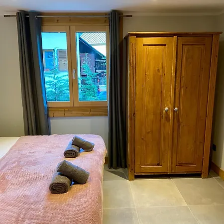 Lägenhet 4 Bedroom, 4 Bathroom, Hot Tub, Centre *