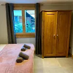 Apartmán 4 Bedroom, 4 Bathroom, Hot Tub, Centre *
