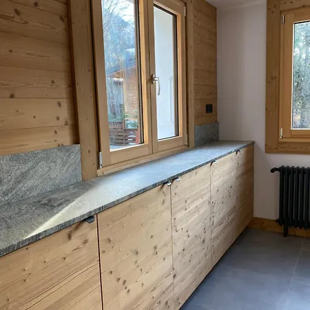 4 Bedroom, 4 Bathroom, Hot Tub, Centre Lägenhet